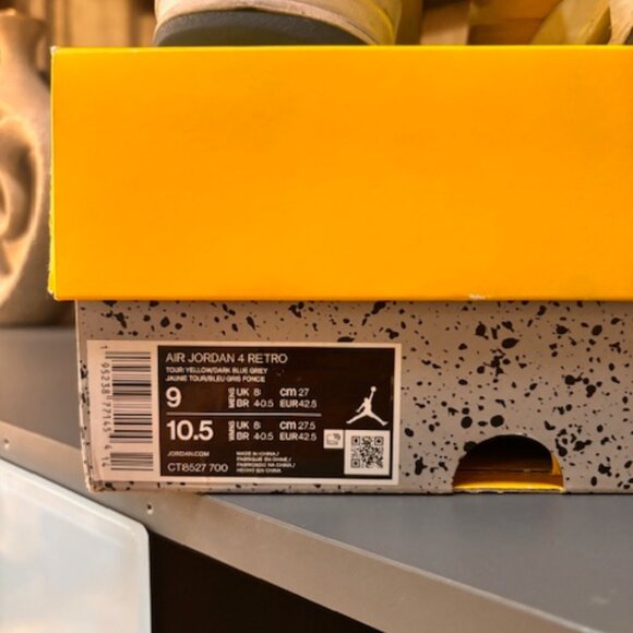 100% Authentic Guarantee Air Jordan 4 Retro Mid Lightning Yellow/Black Size 9 - Picture 9 of 9